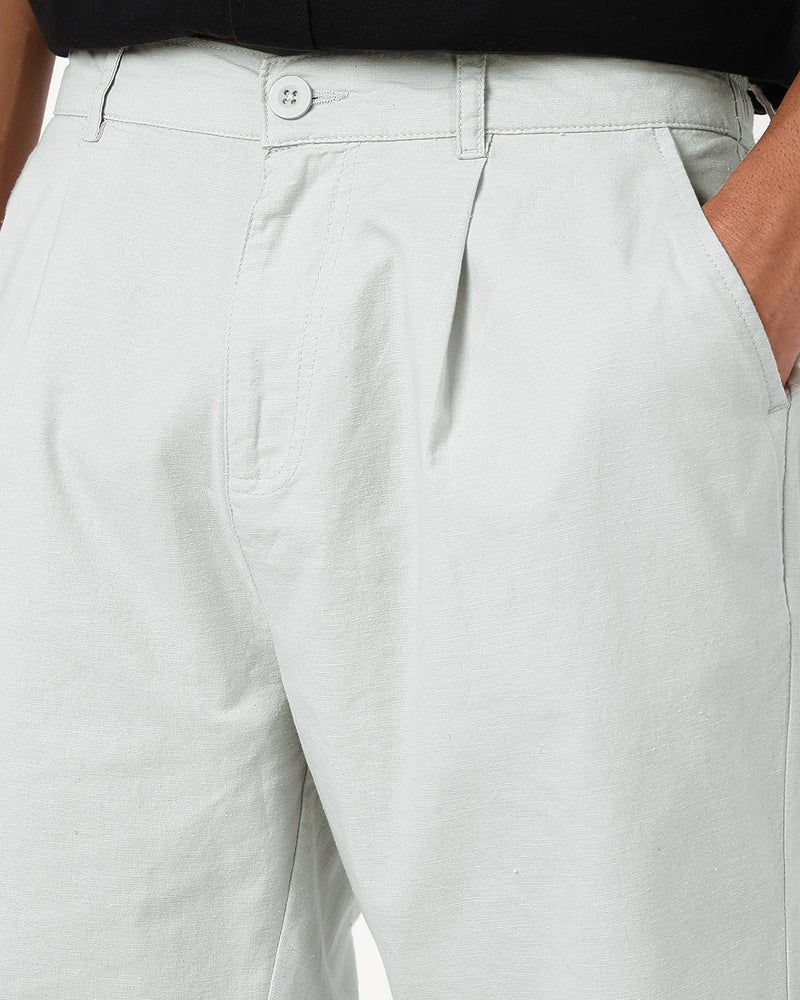 bewakoof Men's Light Grey Oversized Cotton Linen Shorts - Image 5